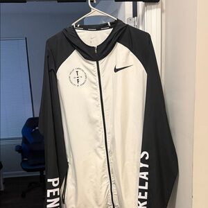 Nike Men’s Black & White Hooded Windbreaker with Sleeve Graphics